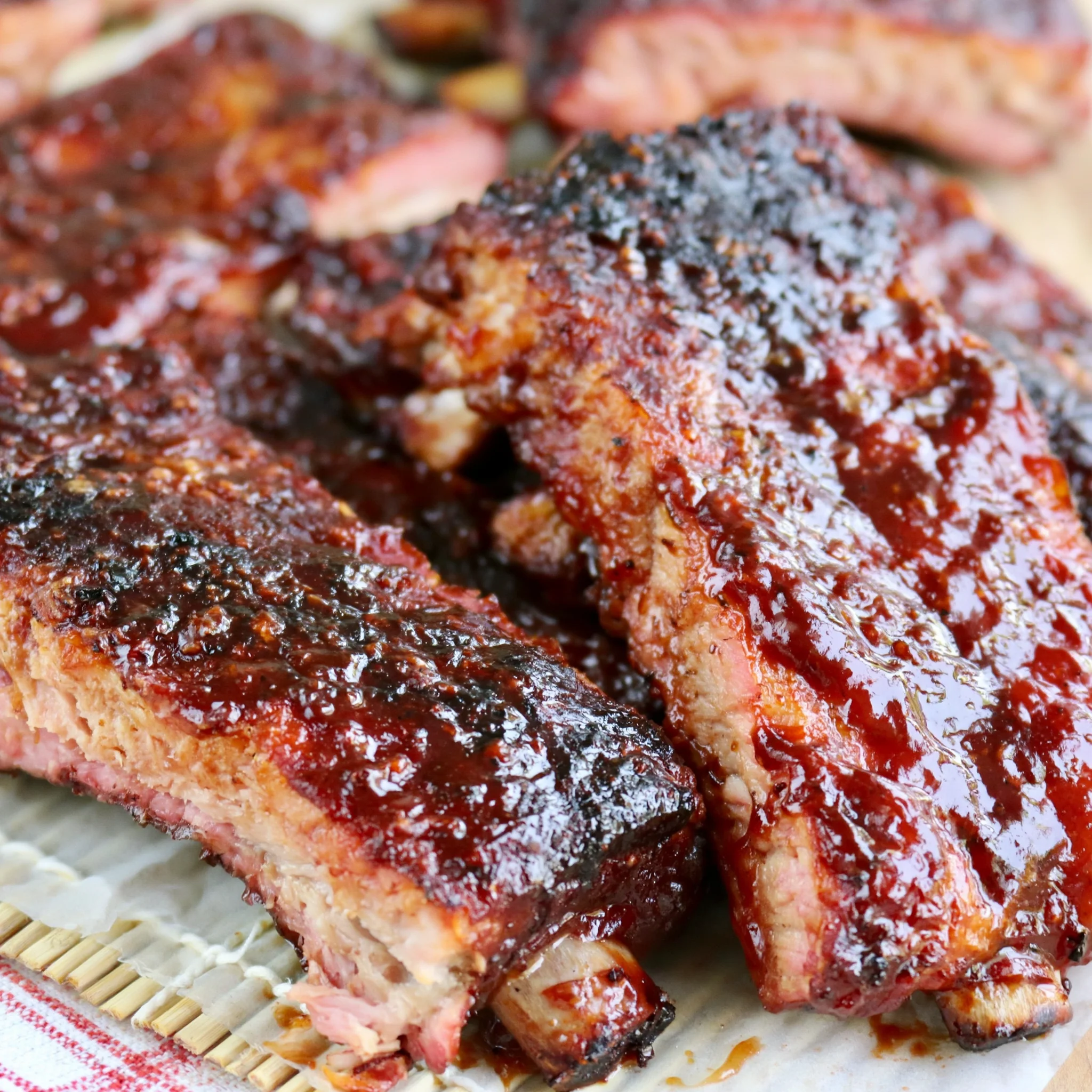 Hickory Smoked Honey Glazed Ribs Recipe (Mouthwatering and Easy!)