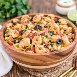 Southwest Tortellini Pasta Salad Recipe (Quick and Easy!)